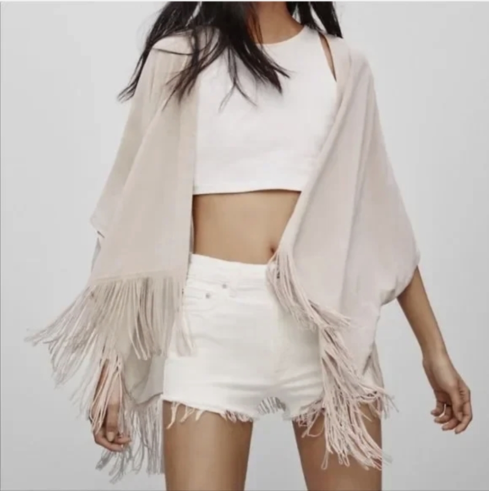 Aritzia Fawkner Fringe Kimono Wrap